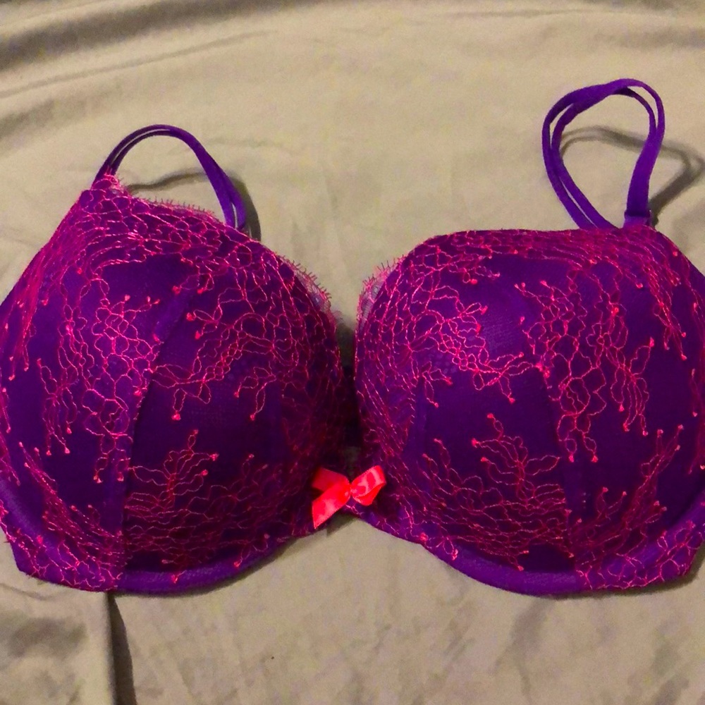 V.S | Very Sexy Purple Bra W/ Hot Pink Lace Overlay